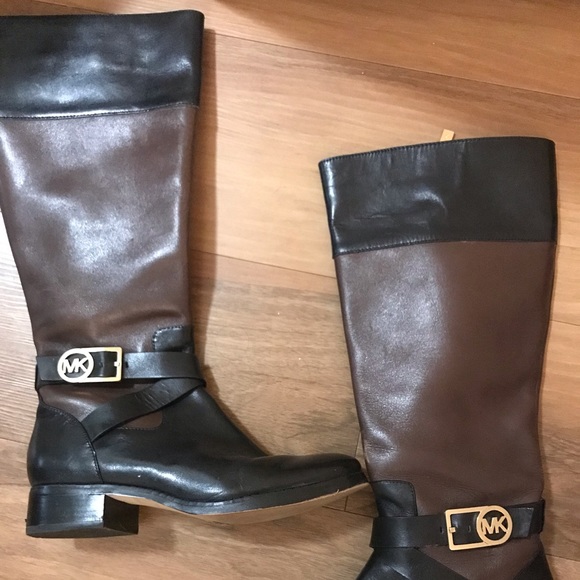 Michael Kors boots - Picture 1 of 3